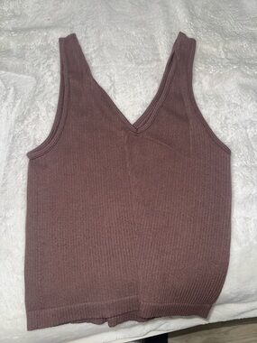 Gypsy and Jade NWOT Women’s V-Neck Ribbed Cropped Tank Top -  Brown